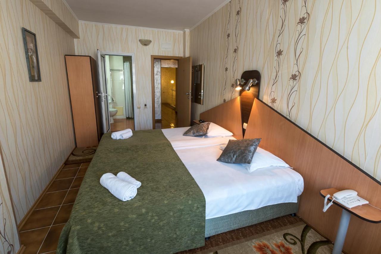Noviz Hotel Plovdiv Extérieur photo